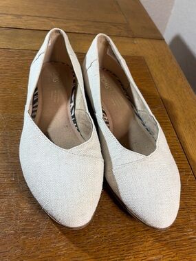 TOMS Jutti Neat Loafer Women’s Flat Size 8 Beige